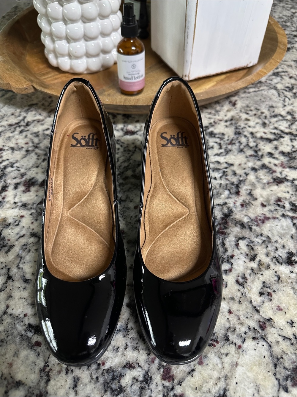 Sofft black patent heels